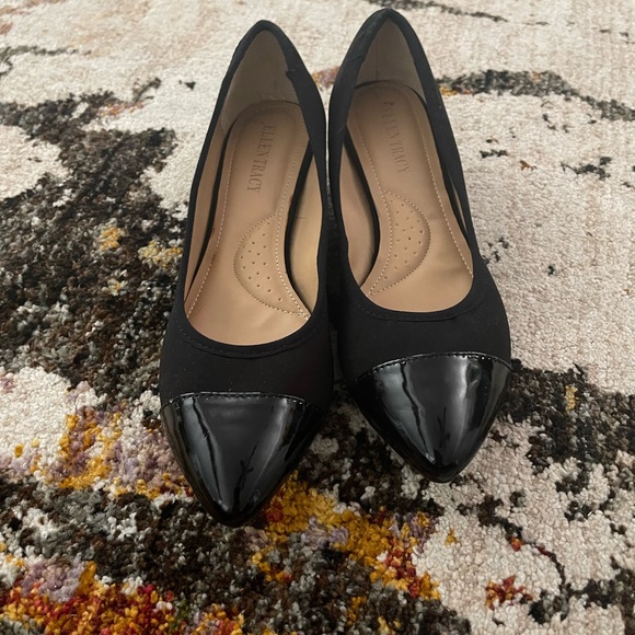 Ellen Tracy Flats - Picture 3 of 5